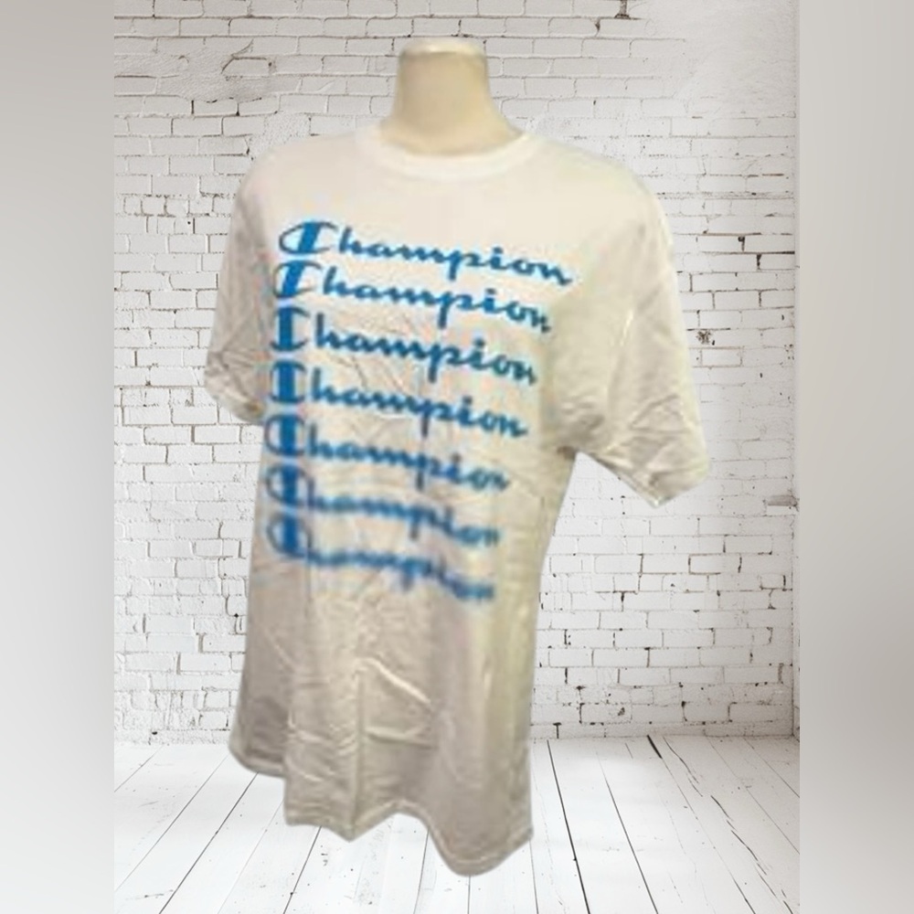 Champion Script Logo Tee L NWT | Iconic Branding Everyday Streetwear Style - Picture 2 of 3